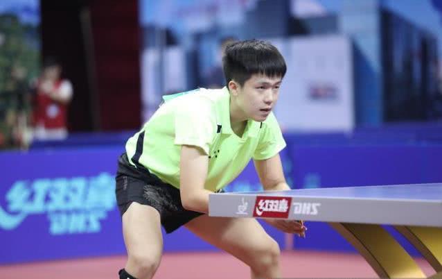 他不断通过 他不断通过