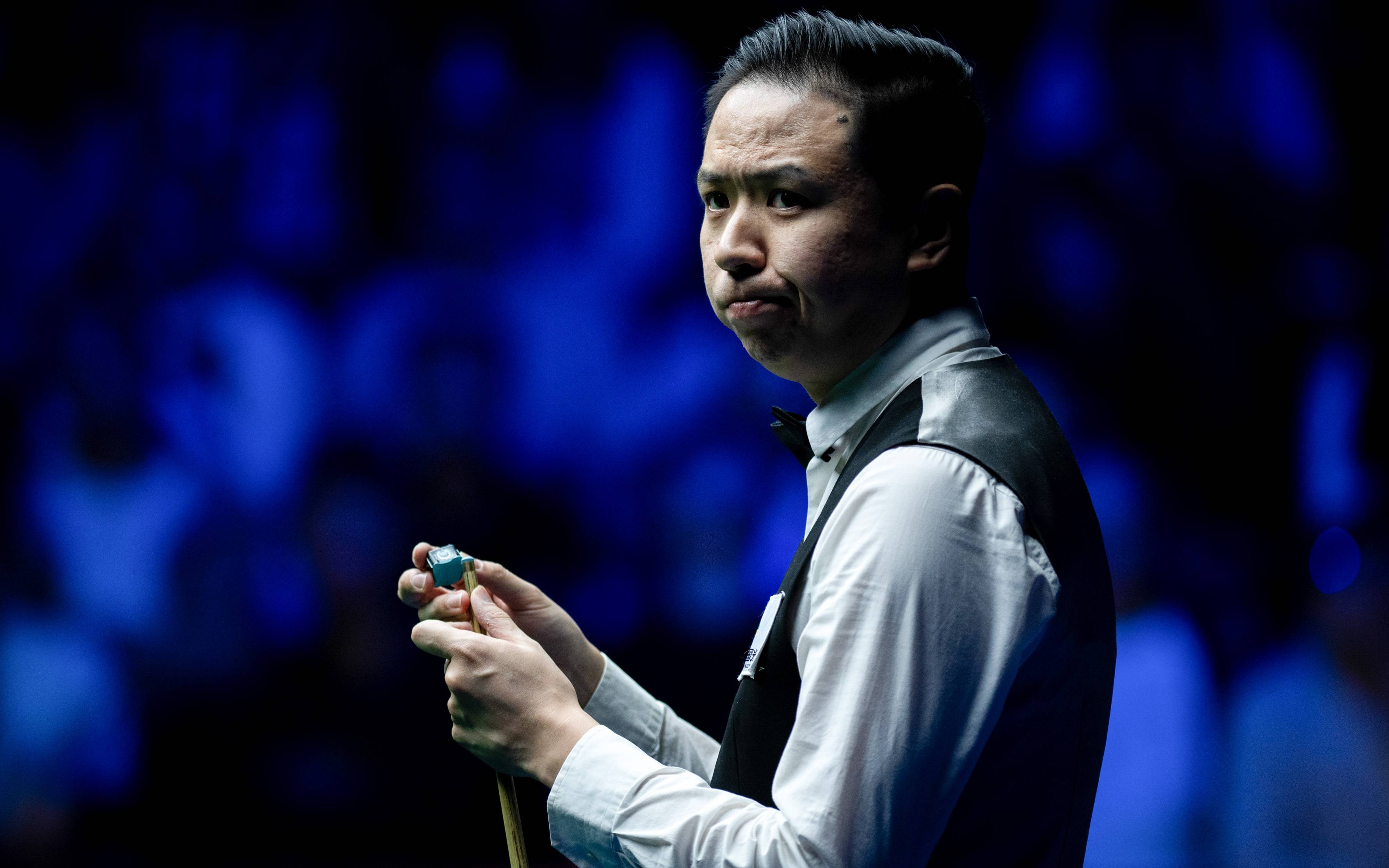 一位足球评 一位足球评