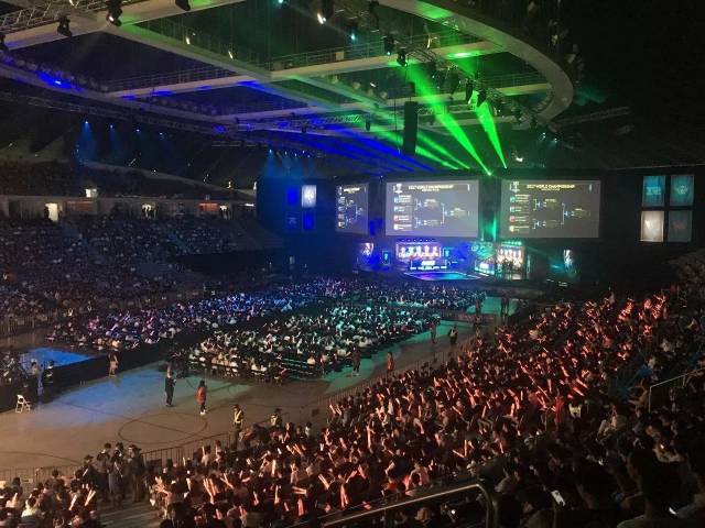 在比赛中表 在比赛中表